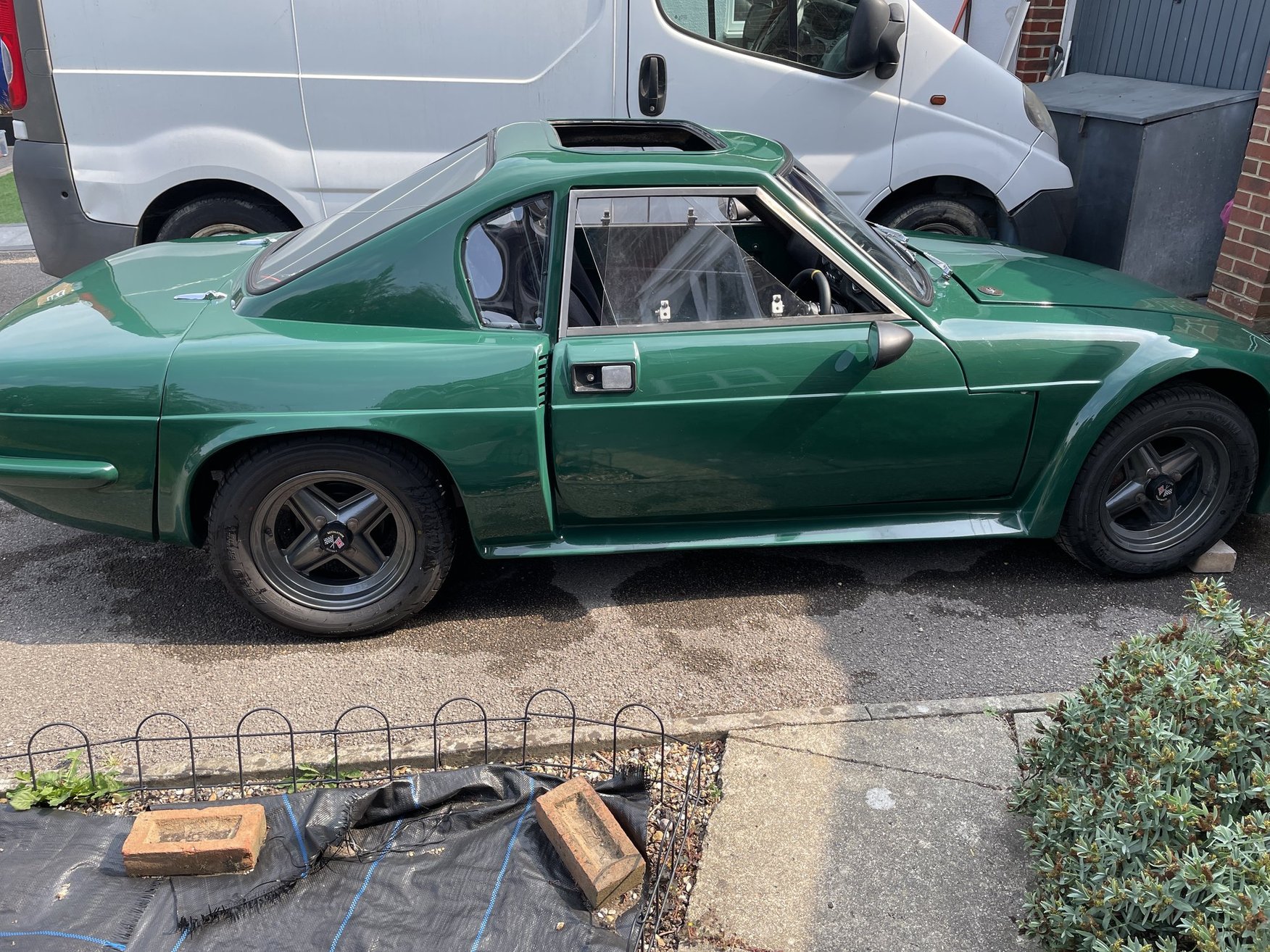 side profile 68a458aeddcf2